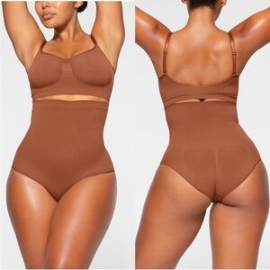 New Skims Seamless Sculpt High Waisted Brief Compression Shapewear Bronze Sz M